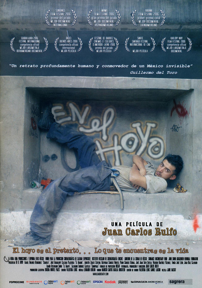 EN EL HOYO - 2006